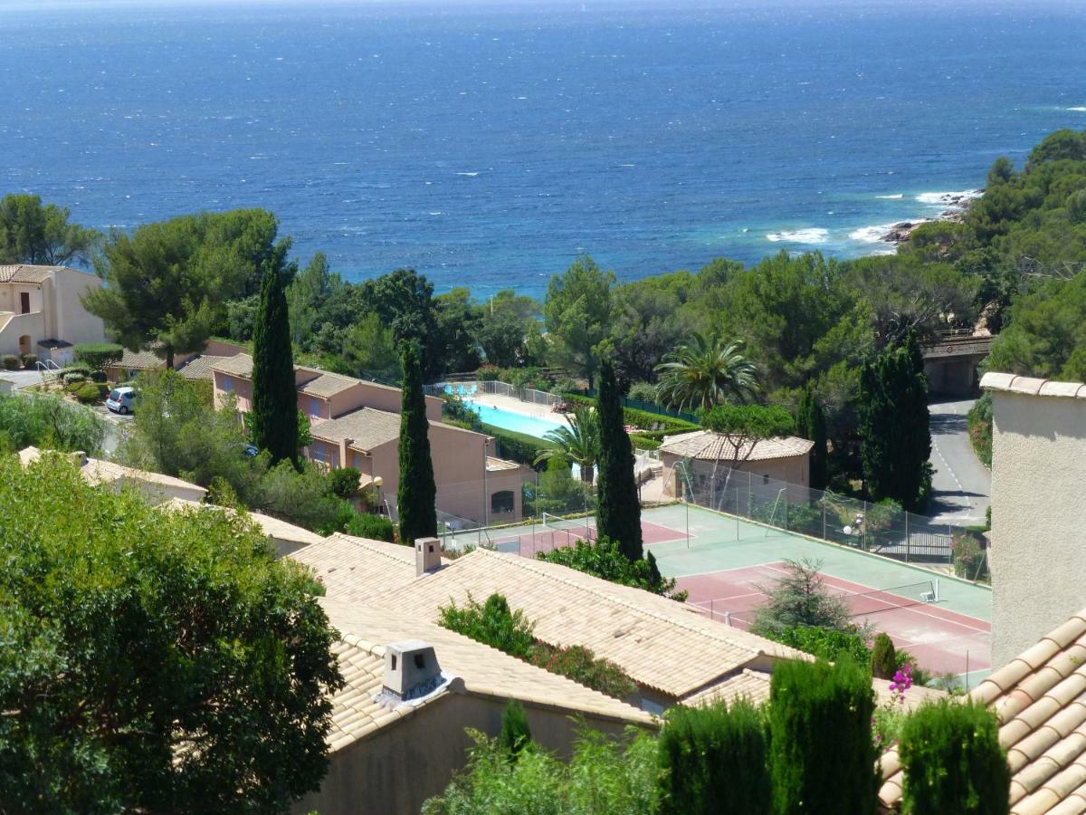 Duplex, Vue Panoramique Sur La Mediterranee, Piscine, Garage Saint-Raphael  Exterior photo